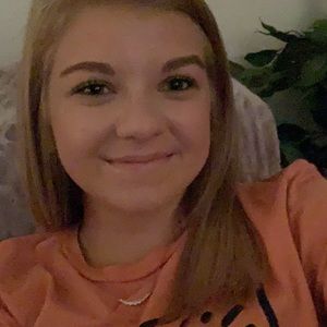 Meet your Posher, Baylee